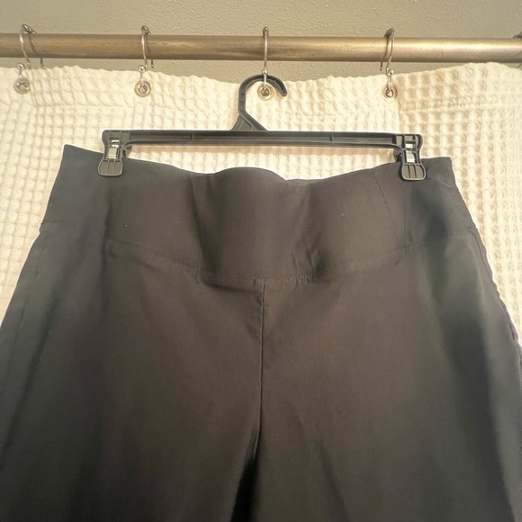 Black skinny pants size 18 - Picture 2 of 4